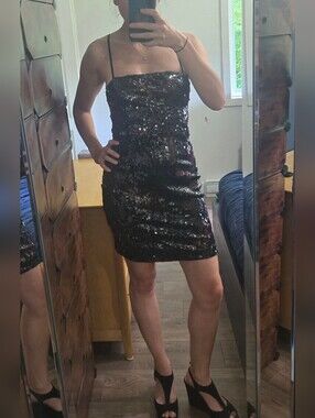 GUESS Black & Red Sequin Mini Dress ✨ Holiday Party NYE Bodycon Small